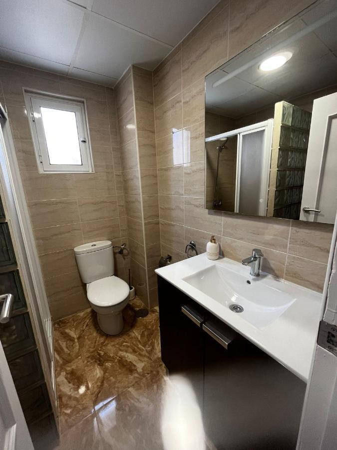 Estupendo Apartamento En Estacion-Centro, Wifi, Agua Por Osmosis Cartagena Exterior photo